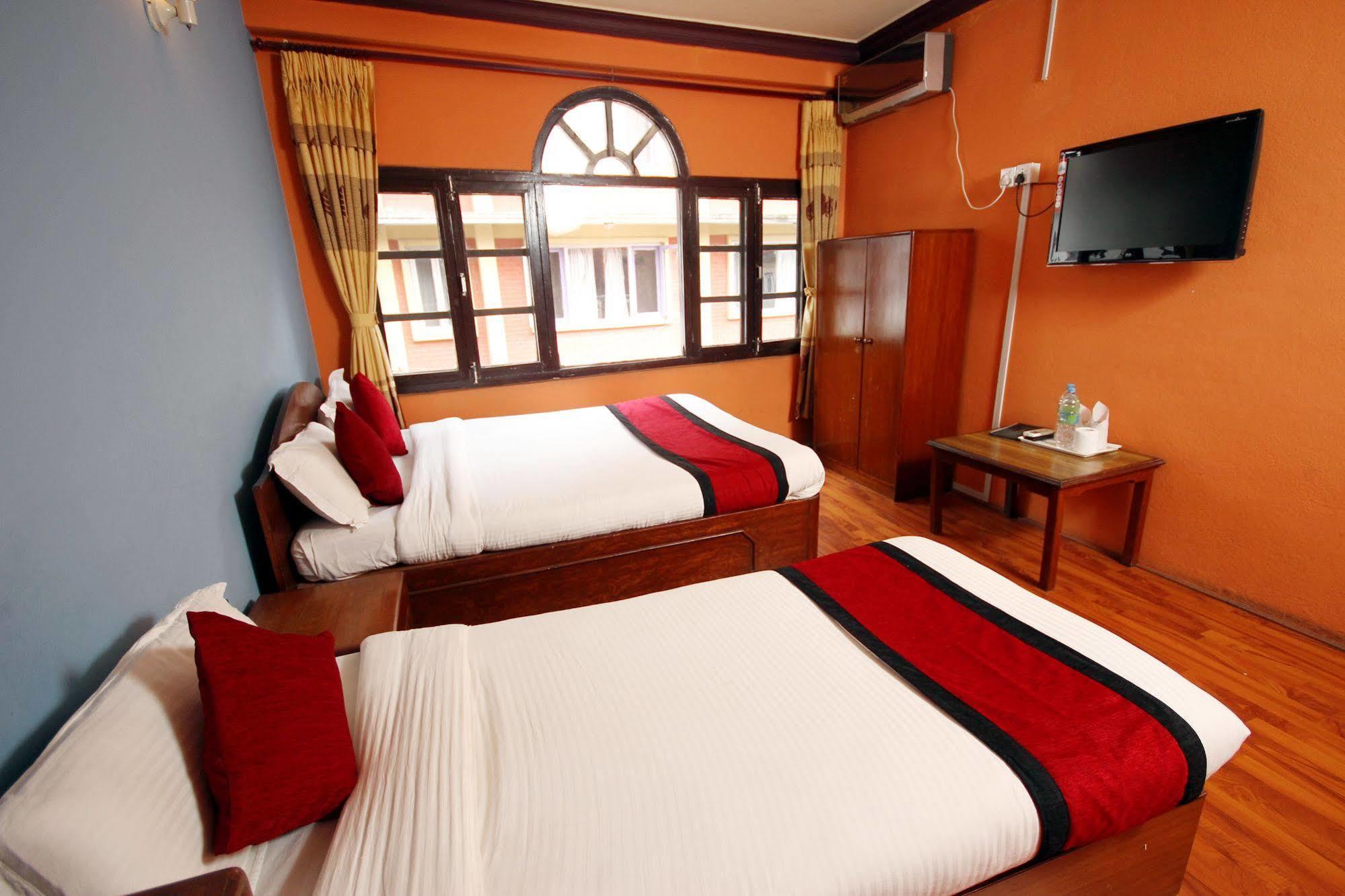 Hotel Holy Lodge Kathmandu Exterior photo