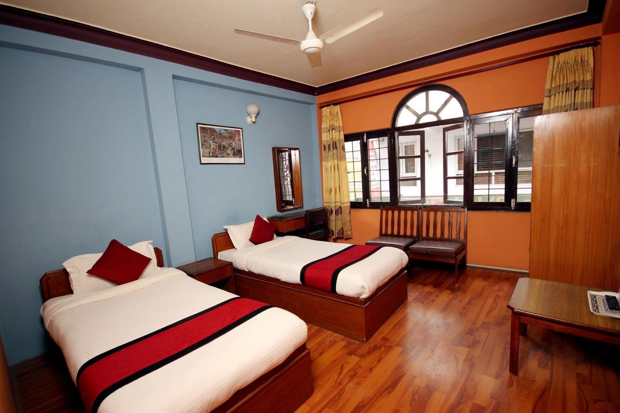 Hotel Holy Lodge Kathmandu Exterior photo