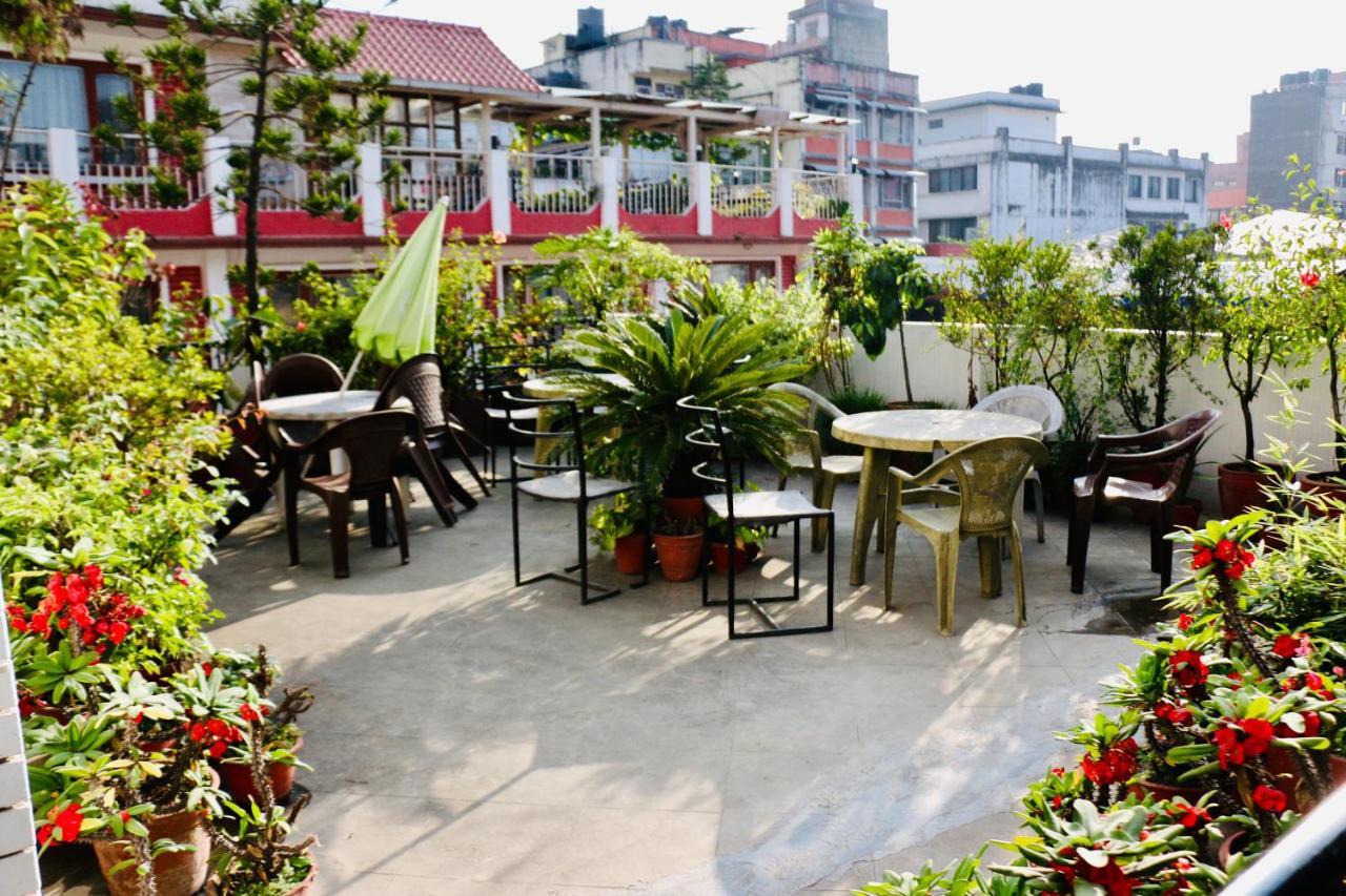 Hotel Holy Lodge Kathmandu Exterior photo